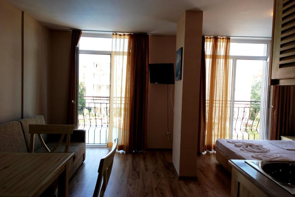 Menada Dawn Park Apartment Slantschew brjag Zimmer foto